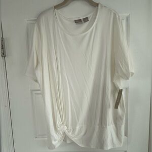 NWT Cream Chico’s top